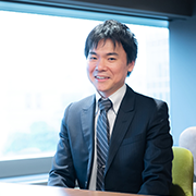 神田 良輝 氏