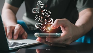 オペレーターとは？仕事内容や必要なスキル、オペレーター人材確保の課題と解決策